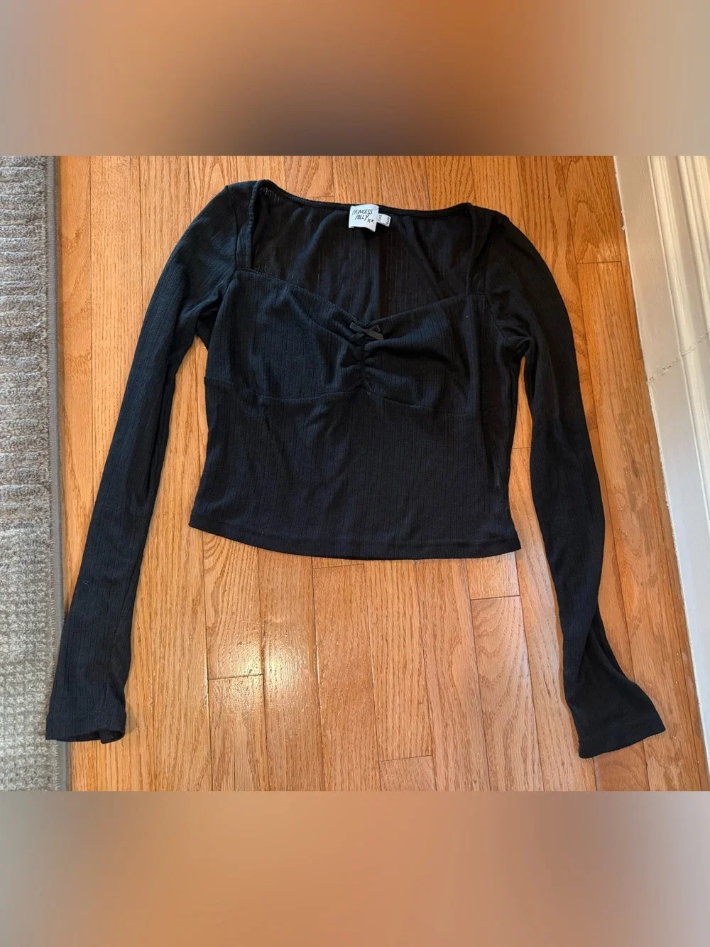 Princess Polly Black Long Sleeve crop Top size 8 - Picture 1 of 4